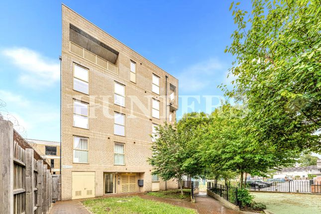 6, Mulberry House 320B, High Road, London photo 4