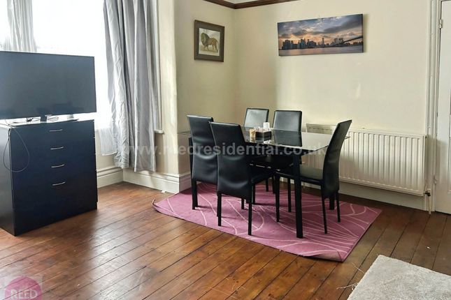 14, Glenwood Avenue, Westcliff On Sea photo 3