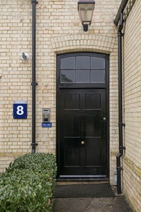 Hertfordshire Wing,Apartment 97, Kingsley Avenue, Hitchin photo 2