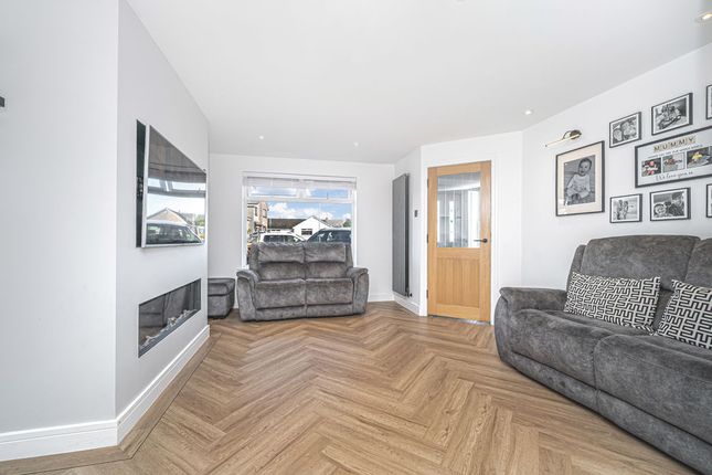 8, Ashludie Place, Kirkcaldy photo 3