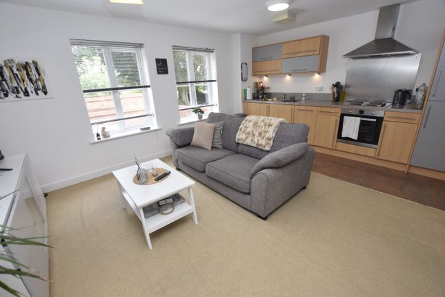 7, Duesbury Place, Derby photo 2