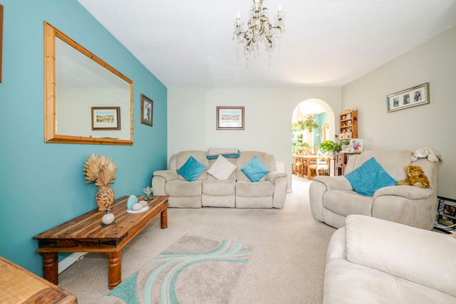 63, Gorse Hill, Broad Oak photo 4