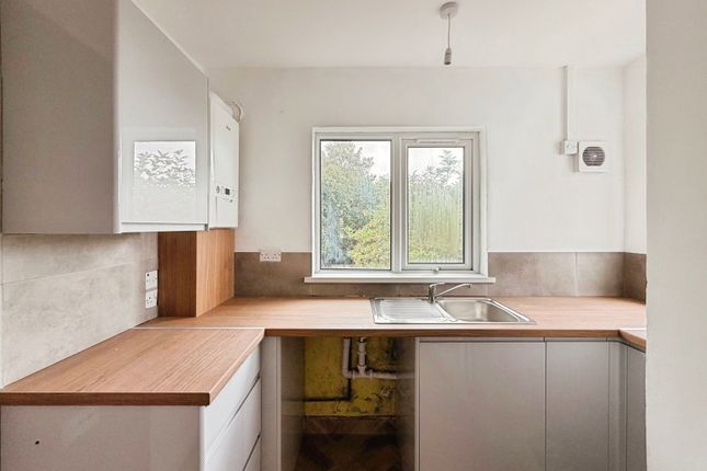 20a, Gilda Close, Bristol photo 3