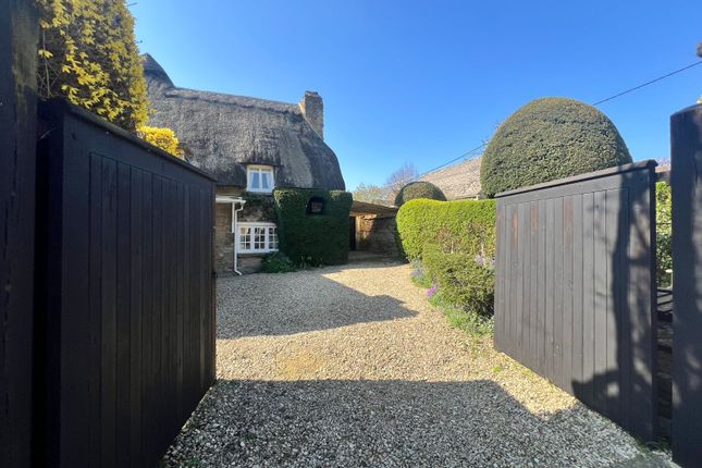 3-bed house on Strawberry Cottage,, High Street, Oxfordshire, £500,000
