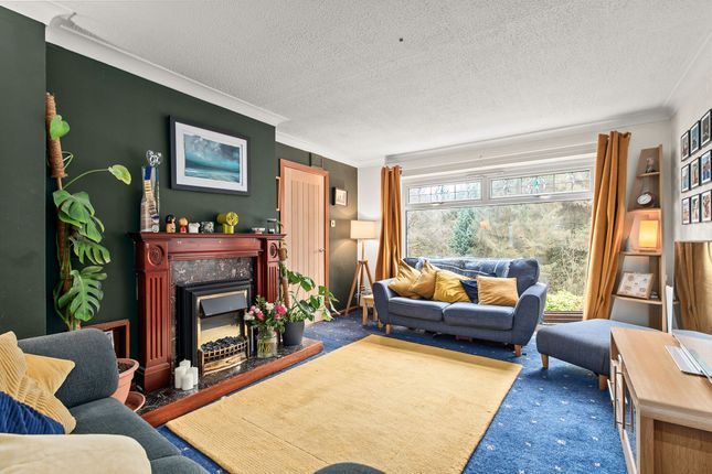 2 Manse Place, Bathgate photo 4