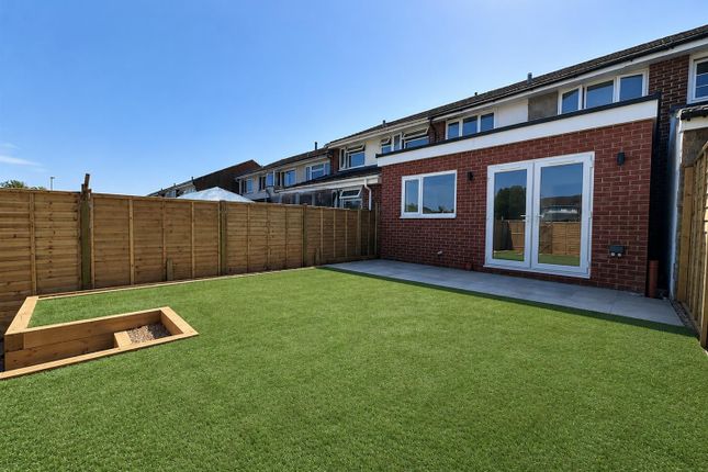 14, Kennedy Avenue, Fareham photo 4