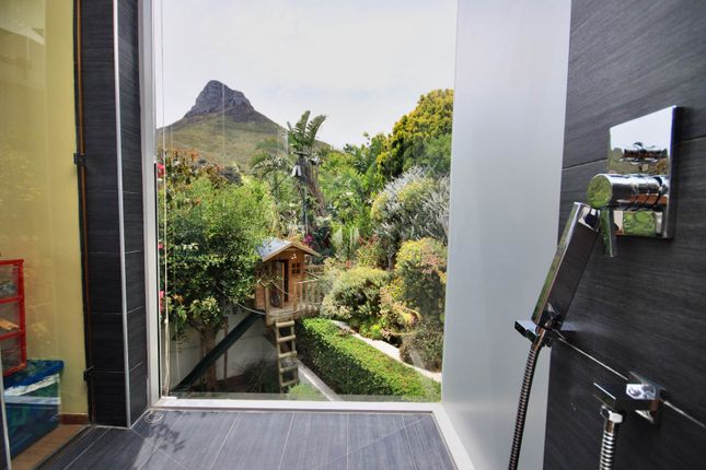 Detached house for sale in Atholl Rd, Cape Town, South Africa