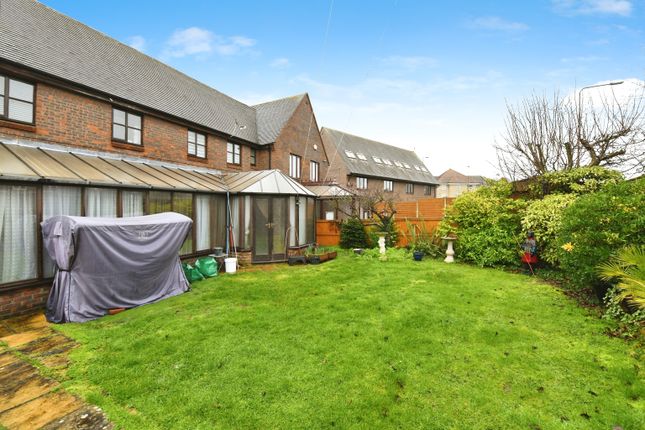 41, Abbotsleigh Road, Chelmsford photo 3