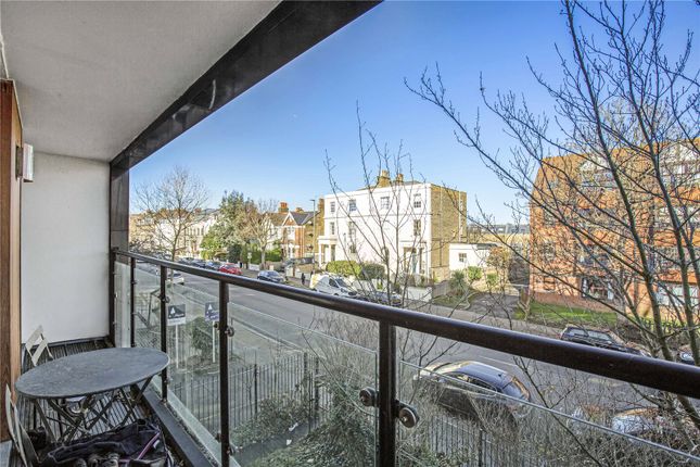 Flat for sale in Old Devonshire Road, London