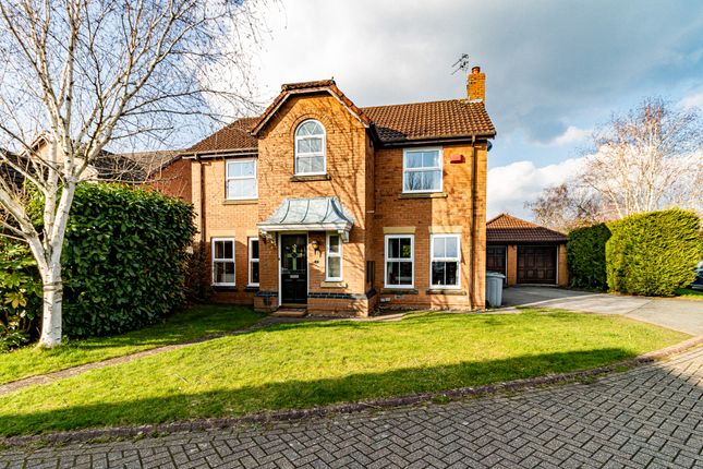 Thumbnail Detached house to rent in Cragside Way, Wilmslow