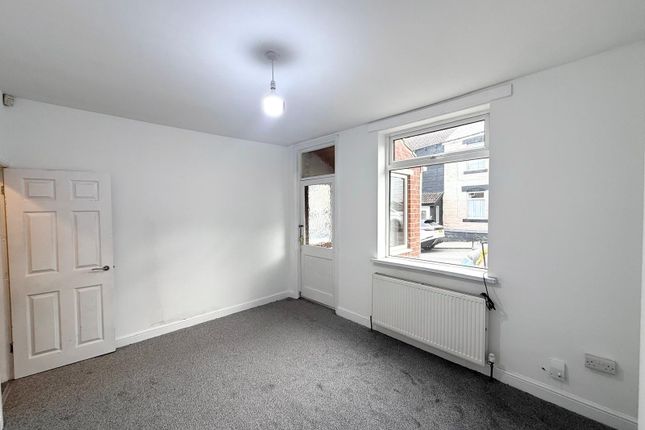 8 Commercial Street, Barnsley photo 3