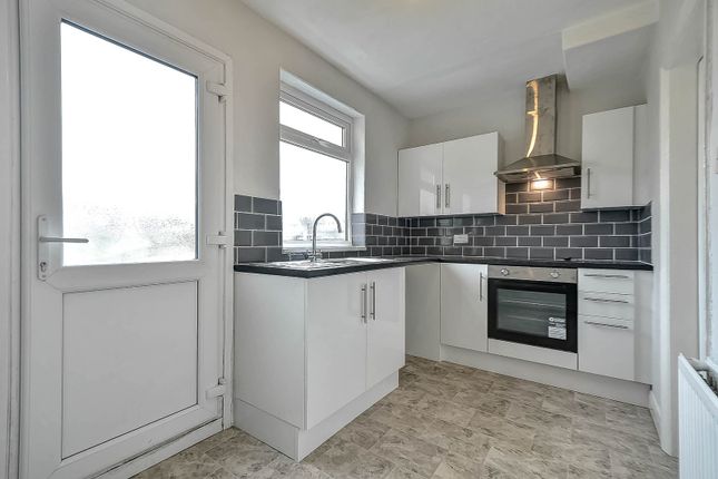 70, Bristol Road, East Riding of Yorkshi photo 3
