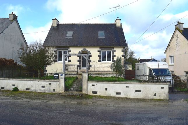 Thumbnail Detached house for sale in 22570 Laniscat, Côtes-D'armor, Brittany, France