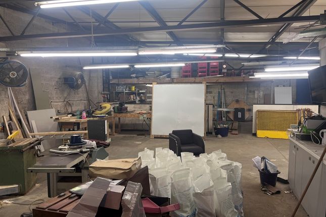 Industrial to let in Former Joiners Shop, Rear Of 111 Barkby Road, Leicester, Leicestershire
