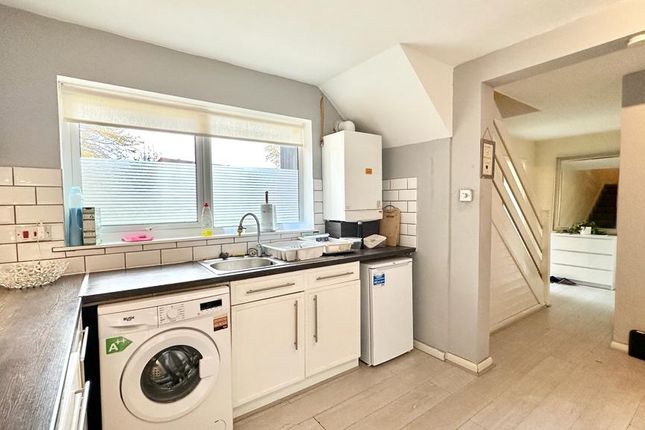 Terraced house for sale in Sheerwater Road, London