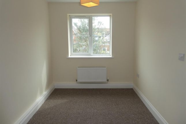 Town house for sale in Gruneisen Road, Portsmouth