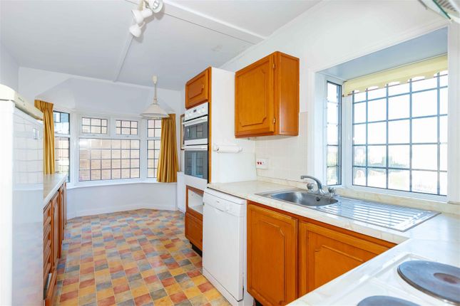 224, Brighton Road, Lancing photo 4