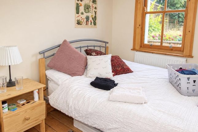 9A, Campbell Road, London photo 5