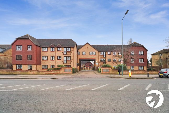 Flat for sale in Erith Road, Belvedere