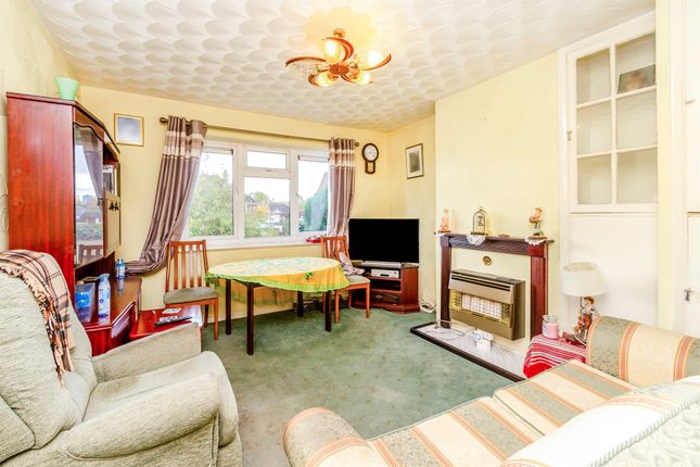 39, Harper Avenue, Wolverhampton photo 2