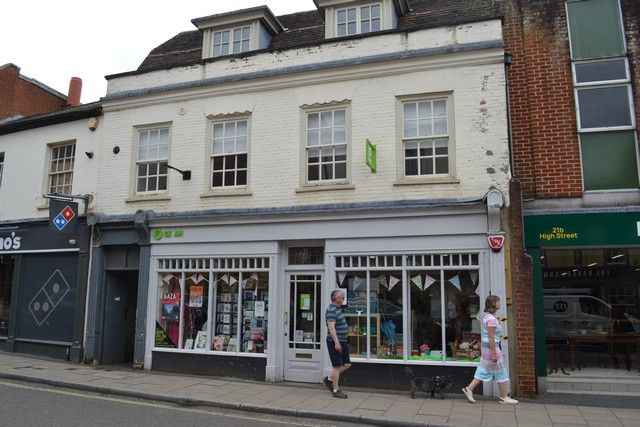 Thumbnail Office to let in High Street, Alton