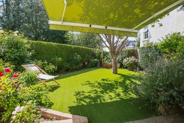 Cherry Cottage, 37 The Green, Brighton photo 4