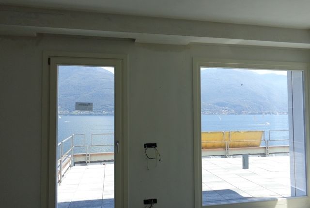 Villa for sale in Provincia Di Como, Lombardy, Italy