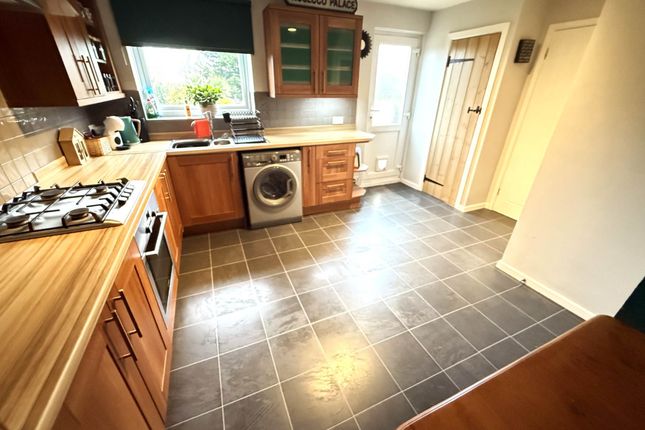 44, Midway, Exmouth photo 3