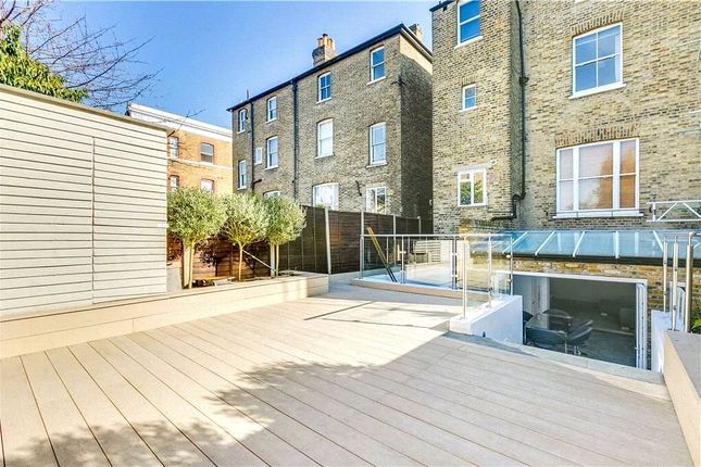 2-bed flat on The Garden Flat, 6, Ridgway, London, £745,000