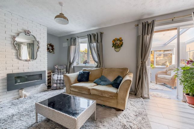 18, Willow Close, Brandon photo 2