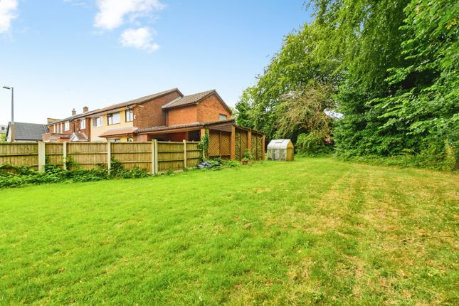 6, Brakesmere Grove, Lancashire photo 3