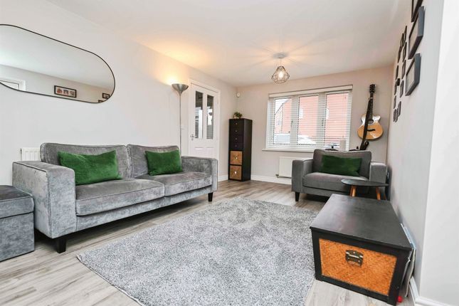 34, Silvermere Park Way, BIRMINGHAM photo 3