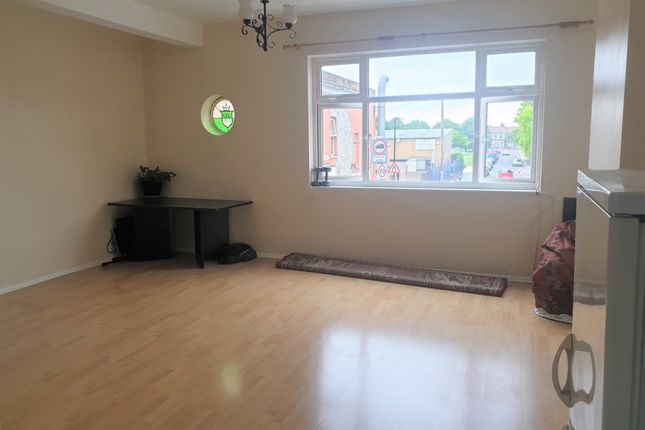 Prince Regent Lane Plaistow E13 2 Bedroom Flat To Rent