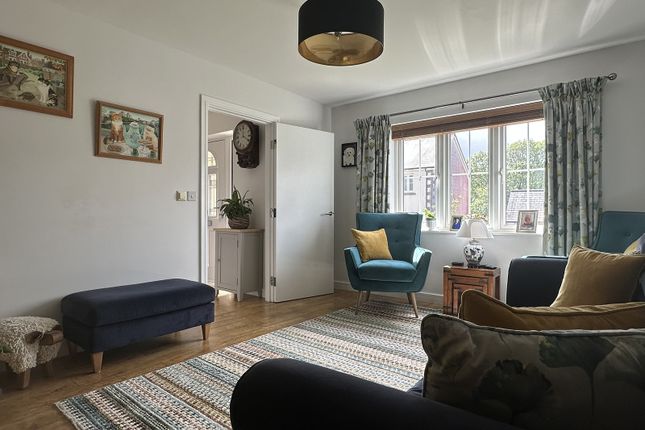 13, Maes Y Cribarth, Ystradgynlais photo 4