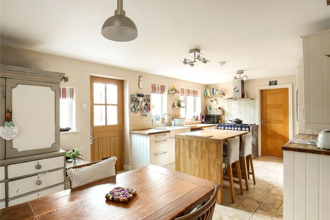 42, Salisbury Road, Steeple Langford, Salisbury, Wiltshire, SP3 photo 3
