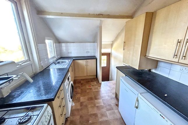 311, Simonside Terrace, Newcastle upon Tyne photo 3