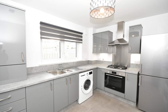 2 Bedroom Flat in IV2 6FT