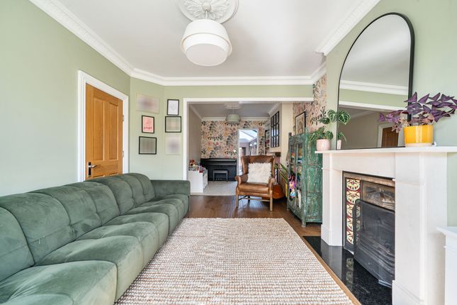 70 The Drive, Barnet photo 4