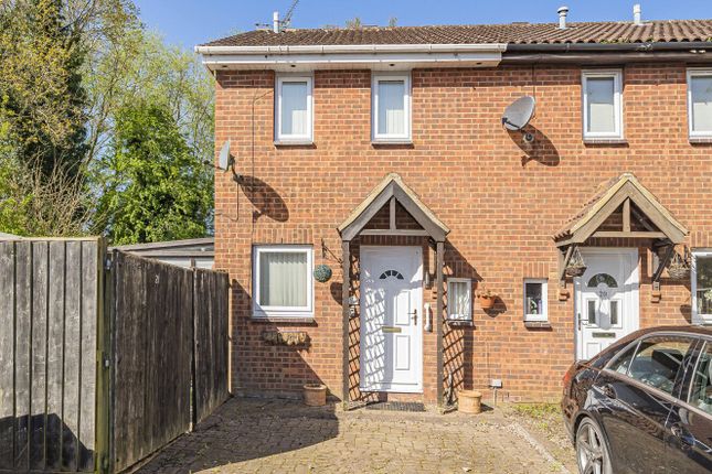 Semi-detached house for sale in Lapwing Close, Covingham, Swindon