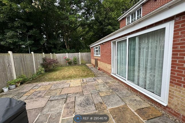 Golf Close, Nottingham photo 3