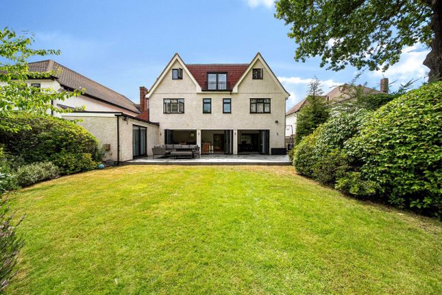 11, Clarendon Way, Chislehurst photo 2