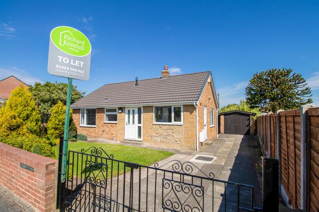 Thumbnail Detached bungalow to rent in Hawthorne Close, Kirkhamgate