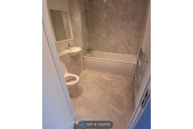 Apartment, Stanley Wharf Lightbody St, Liverpool photo 3