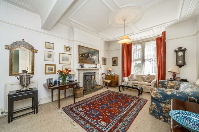 34, Airedale Avenue, London photo 2