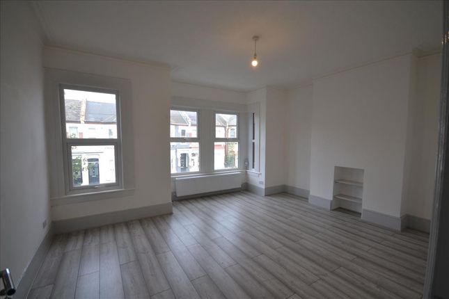 Thumbnail Property to rent in Widsor Road, London