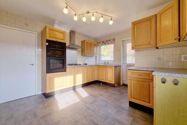 65, Meadowfield, Sleaford photo 4