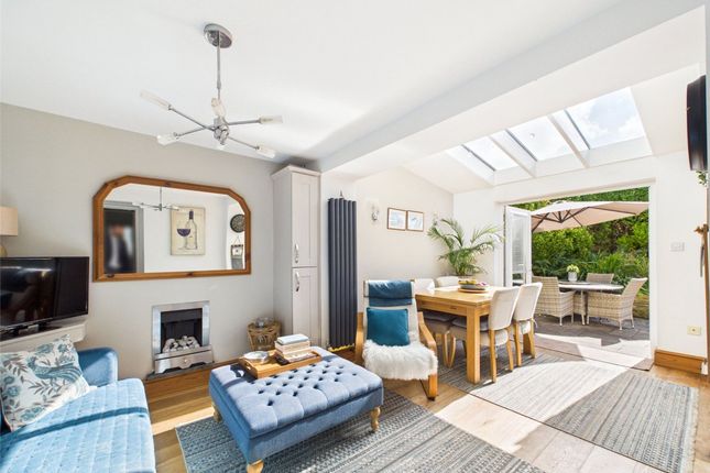 5 Victoria Hill, Holsworthy photo 3