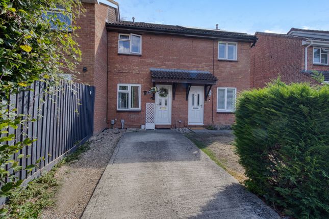 Front - Ewemove Swindon South
