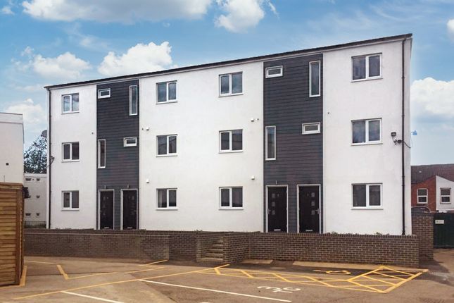 Tandem Court Portfolio Pack-2