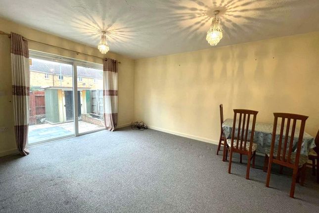 36, Bilborough Drive, Swindon photo 3